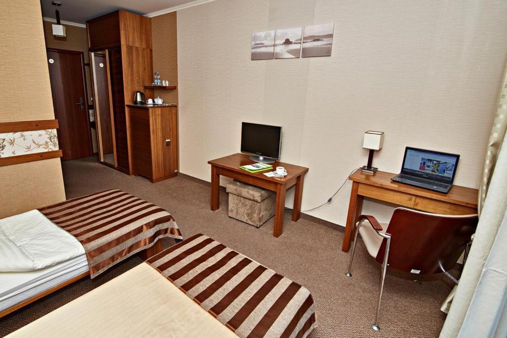 Hotel Soccer Sport Radomsko Exterior photo